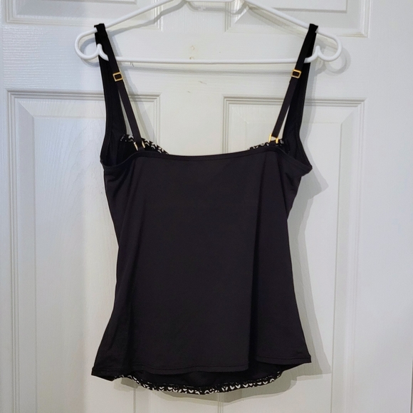 La Blanca Tankini Bathing Suit Top - Picture 2 of 4